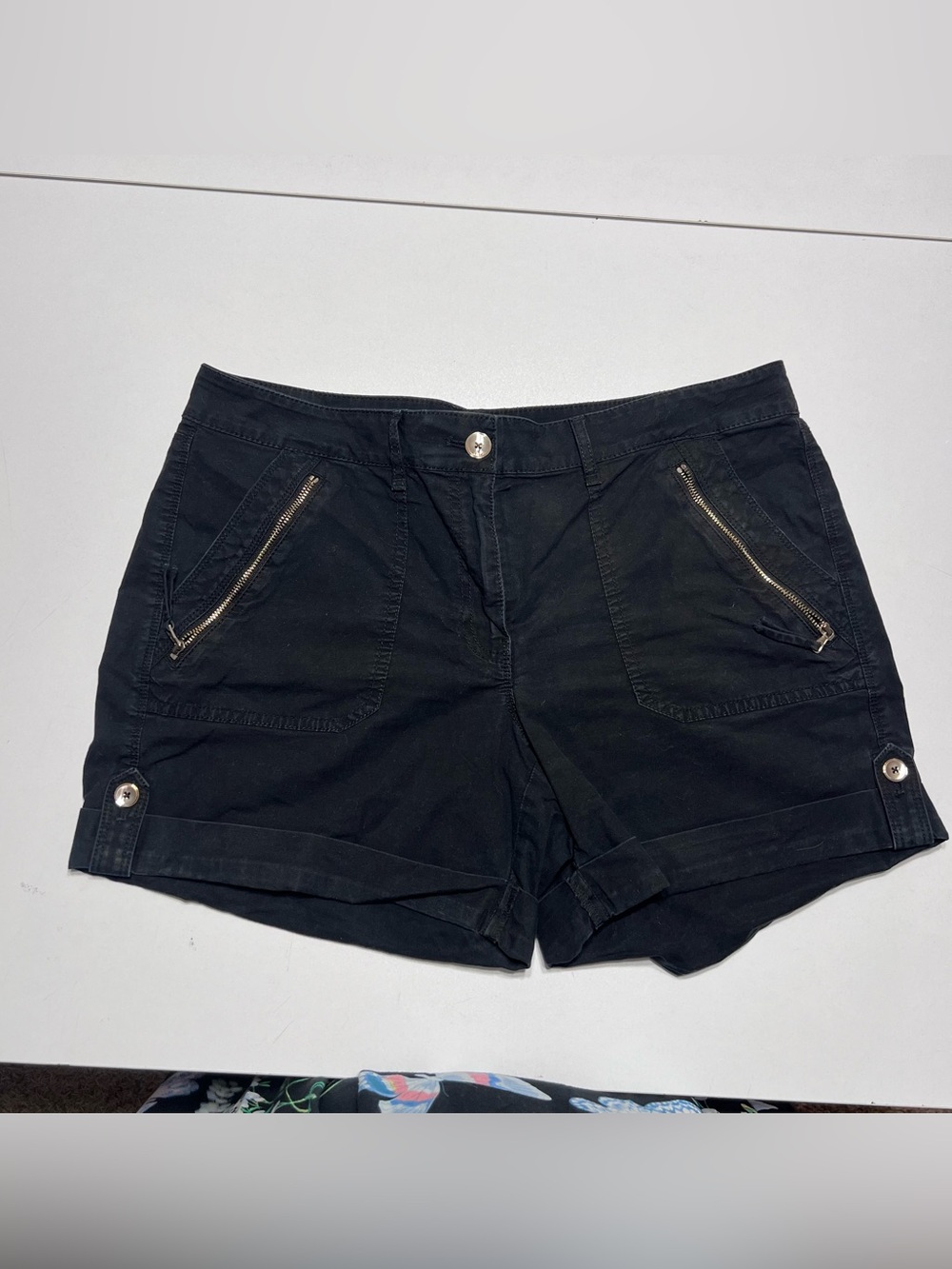 🖤 White House Black Market Black Utility Cargo Shorts | Size 10 Short